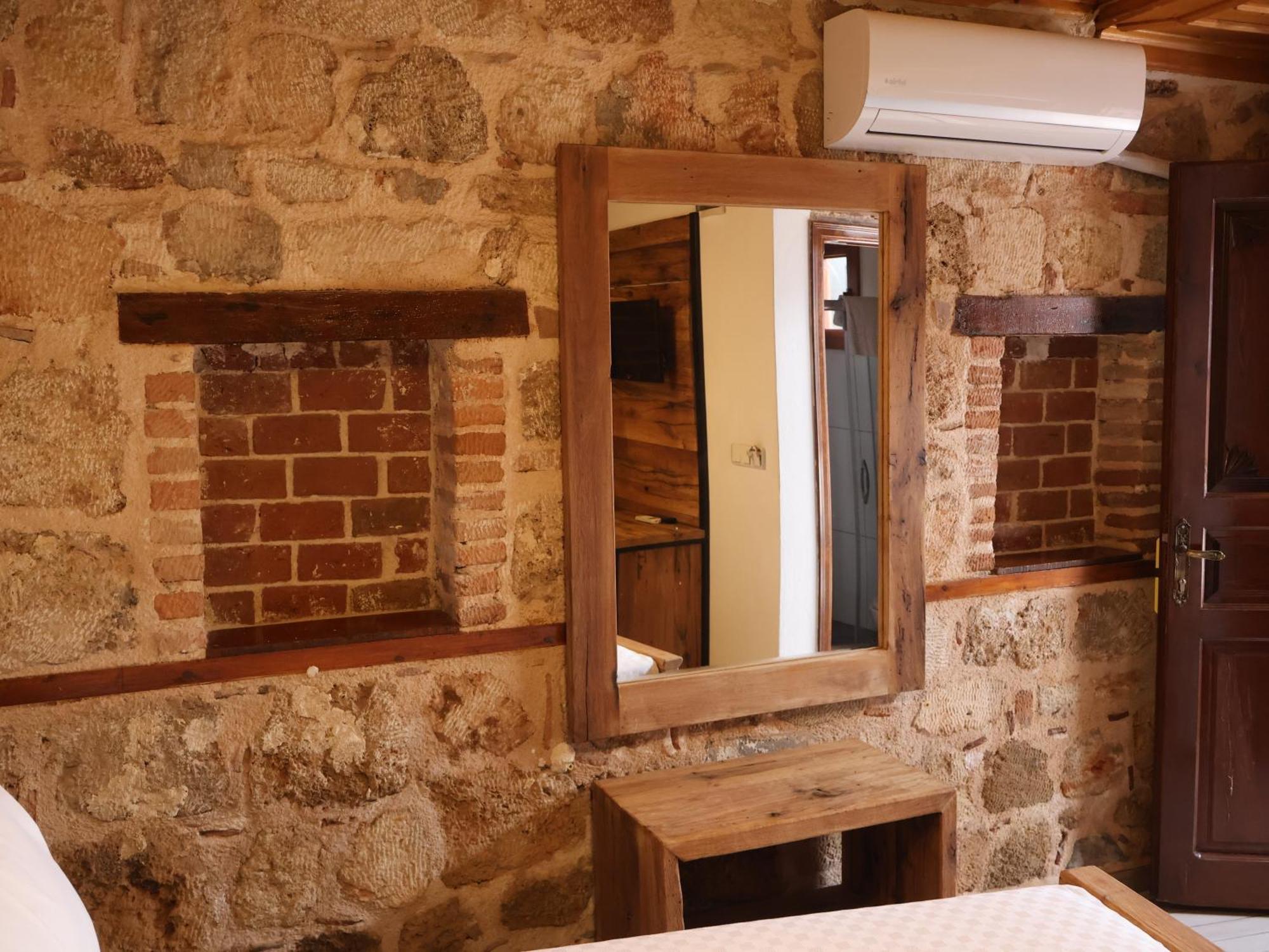 Casa Franco Old Town Hotel อันตัลยา ภายนอก รูปภาพ