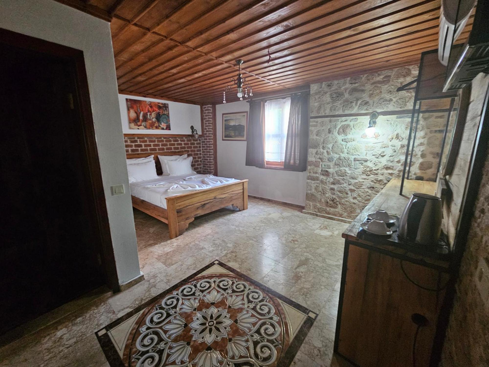 Casa Franco Old Town Hotel อันตัลยา ภายนอก รูปภาพ